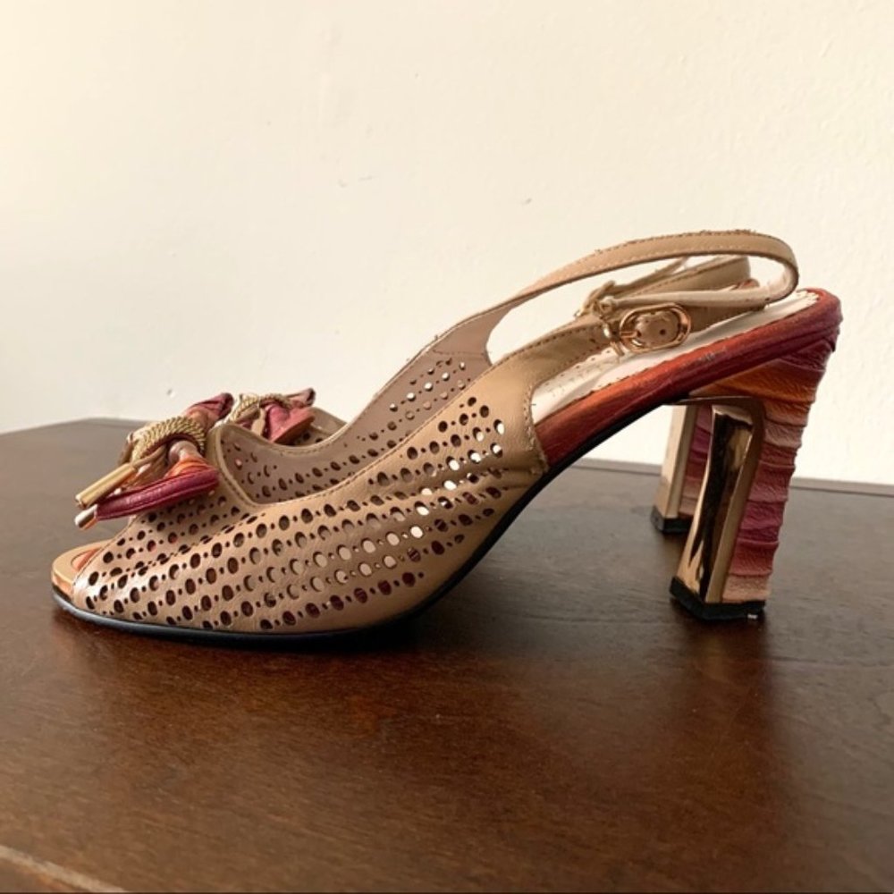 Unique & Rare Tan Orange Bow Heels